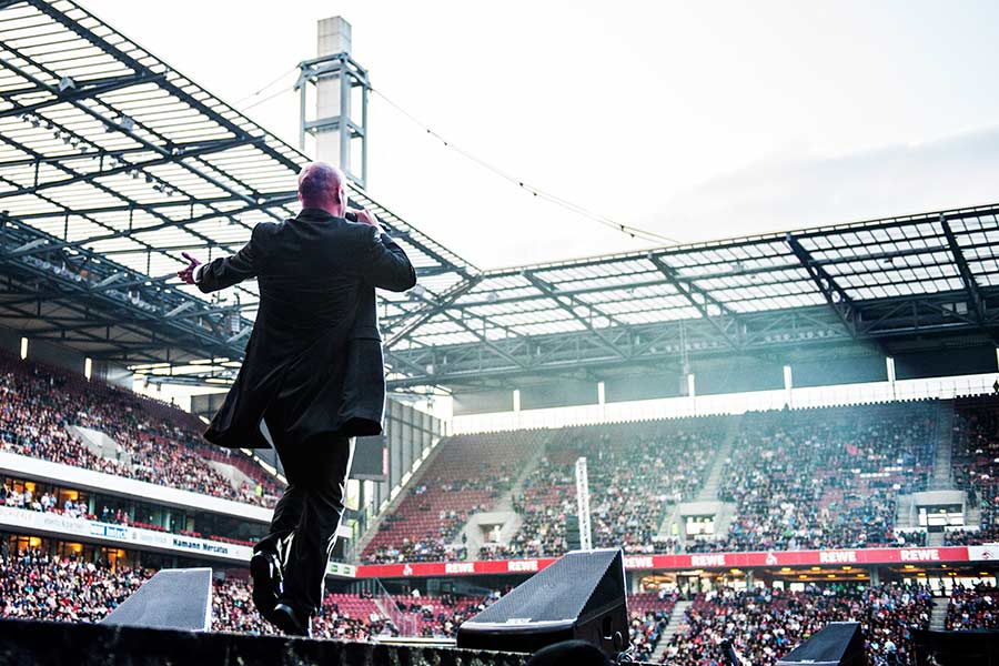 Über 30.000 Zuschauer lockte der Graf nach Köln. – Unheilig in Köln