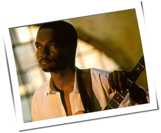 Victor Bailey