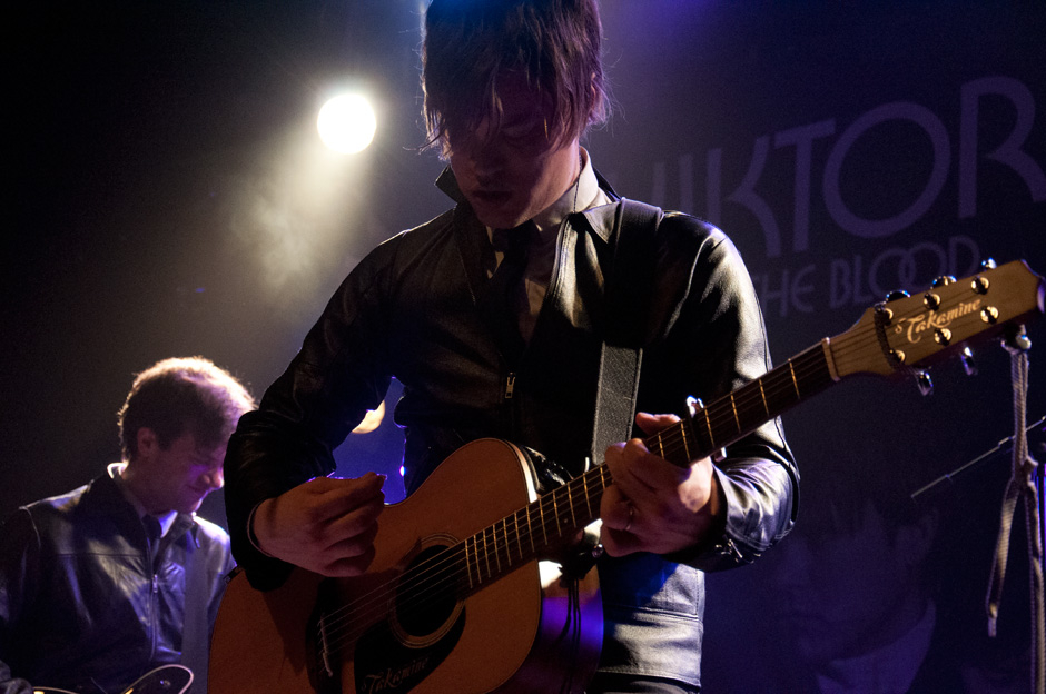 Sugarplum Fairy + Ex-Mando Diao = Rockpower. – Viktor & The Blood.