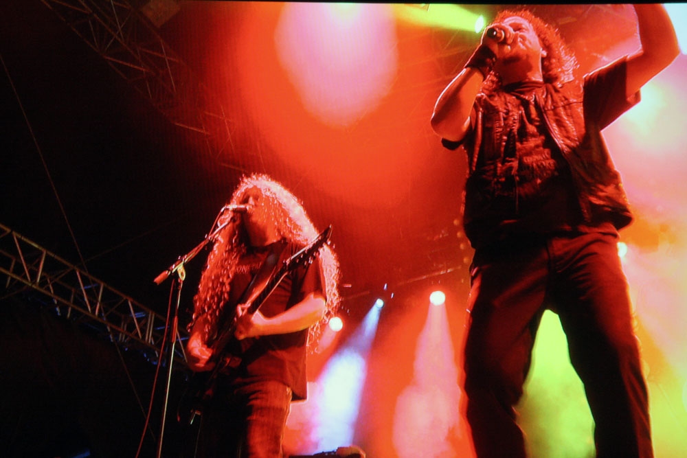 Mit deutlich besserem Sound als auf dem Bang Your Head! – Voivod