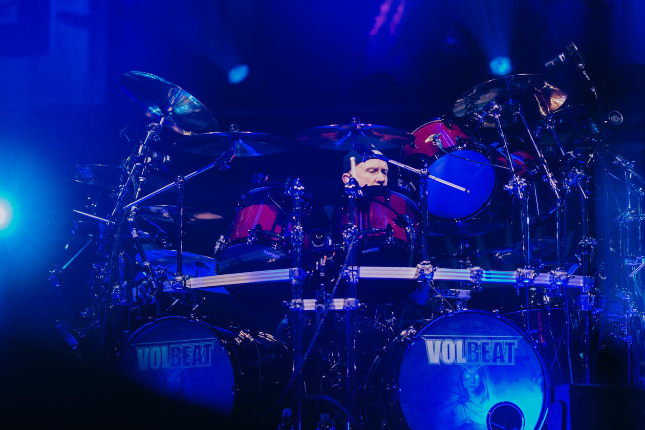 Die Dänen kommen 2026 als Headliner zu Rock am Ring/Rock im Park. – Volbeat.