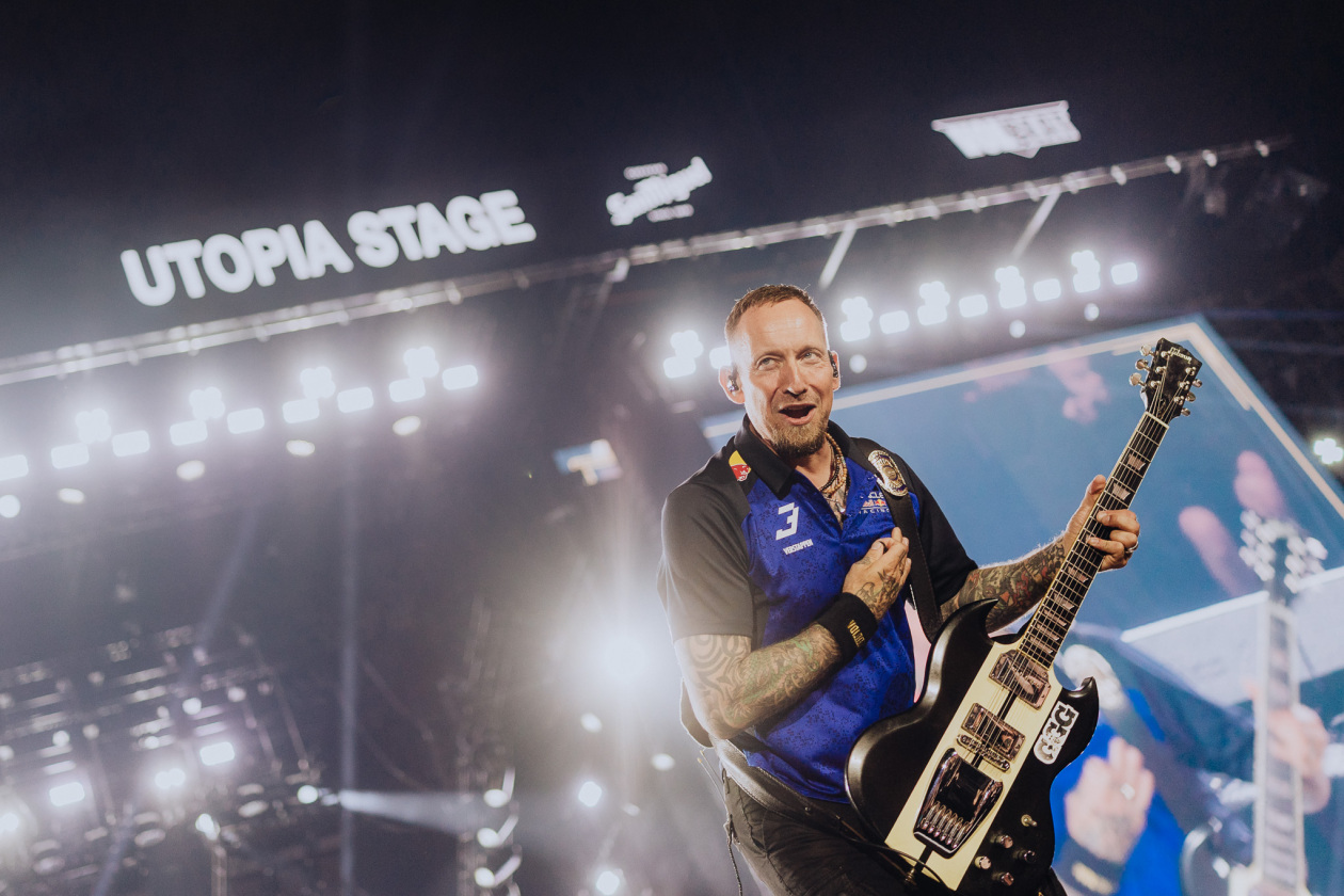 Headliner am Samstag: Die Dänen um Michael Poulsen. – Volbeat.