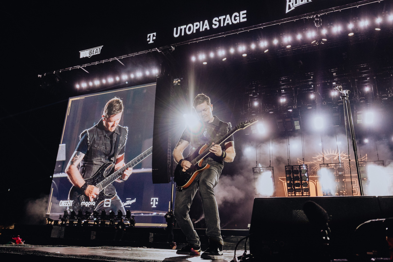 Headliner am Samstag: Die Dänen um Michael Poulsen. – Volbeat.