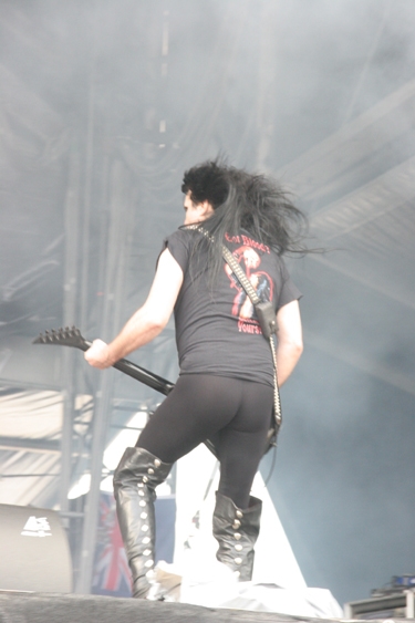 W.A.S.P. – Mr. Lawless ließ seine schlechte Laune wieder an der Presse aus. – 