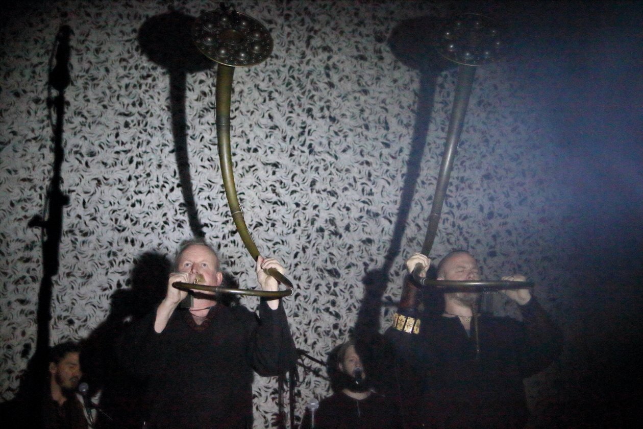 Wardruna – Einar Selvik und Gefolge im ausverkauften Huxleys. – Vikings