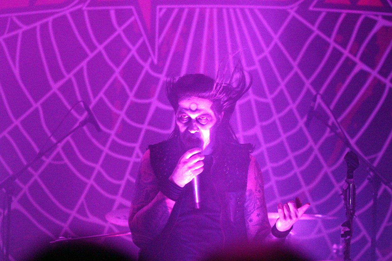 Halloween live in Cannstatt mit den Amis. – Wednesday 13.