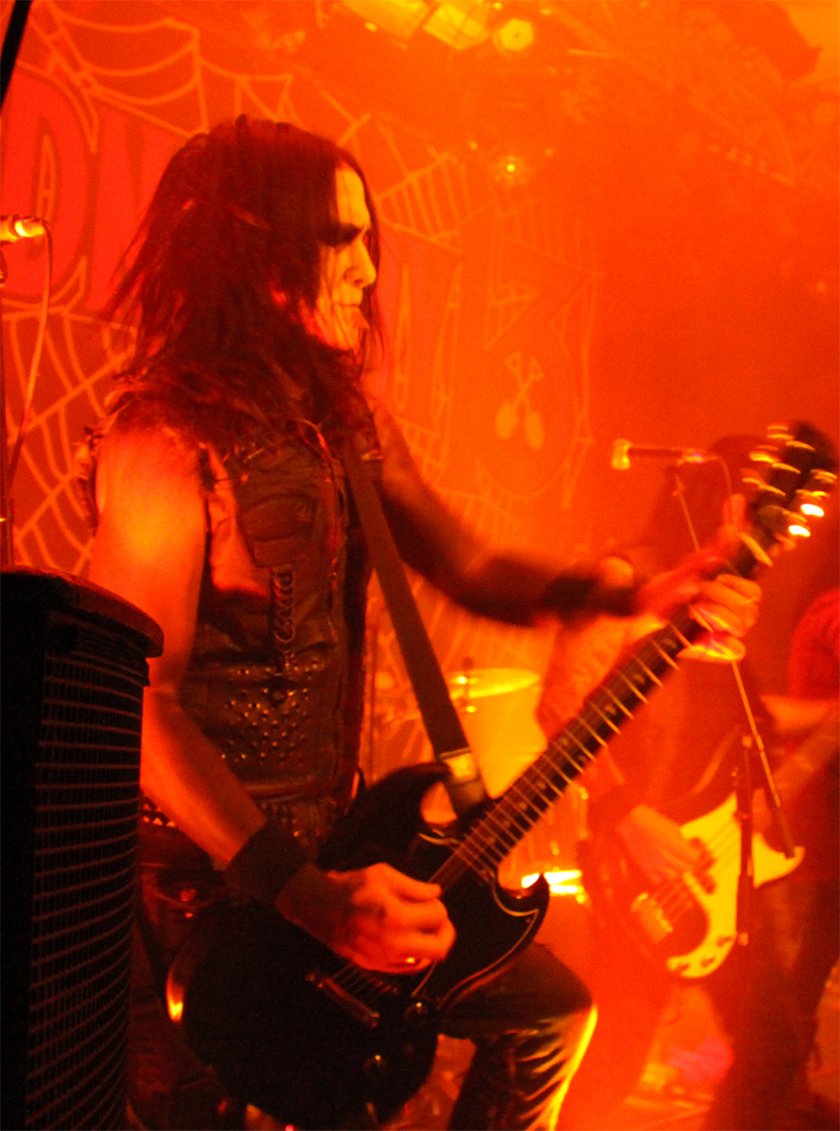 Wednesday 13 – Halloween live in Cannstatt mit den Amis. – ... die vermutlich große Augen bekämen, ....