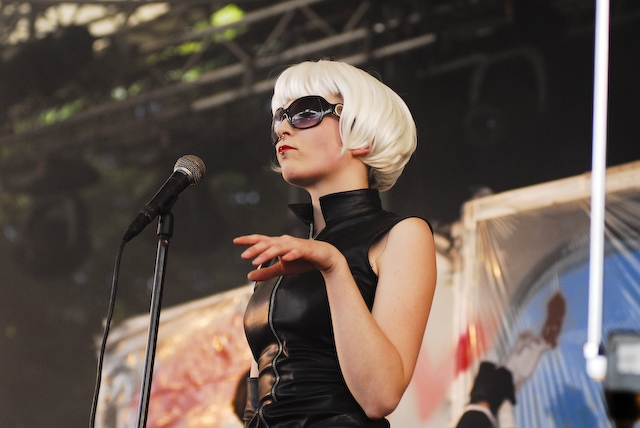 Welle: Erdball live beim Amphi Festival in Köln. – 