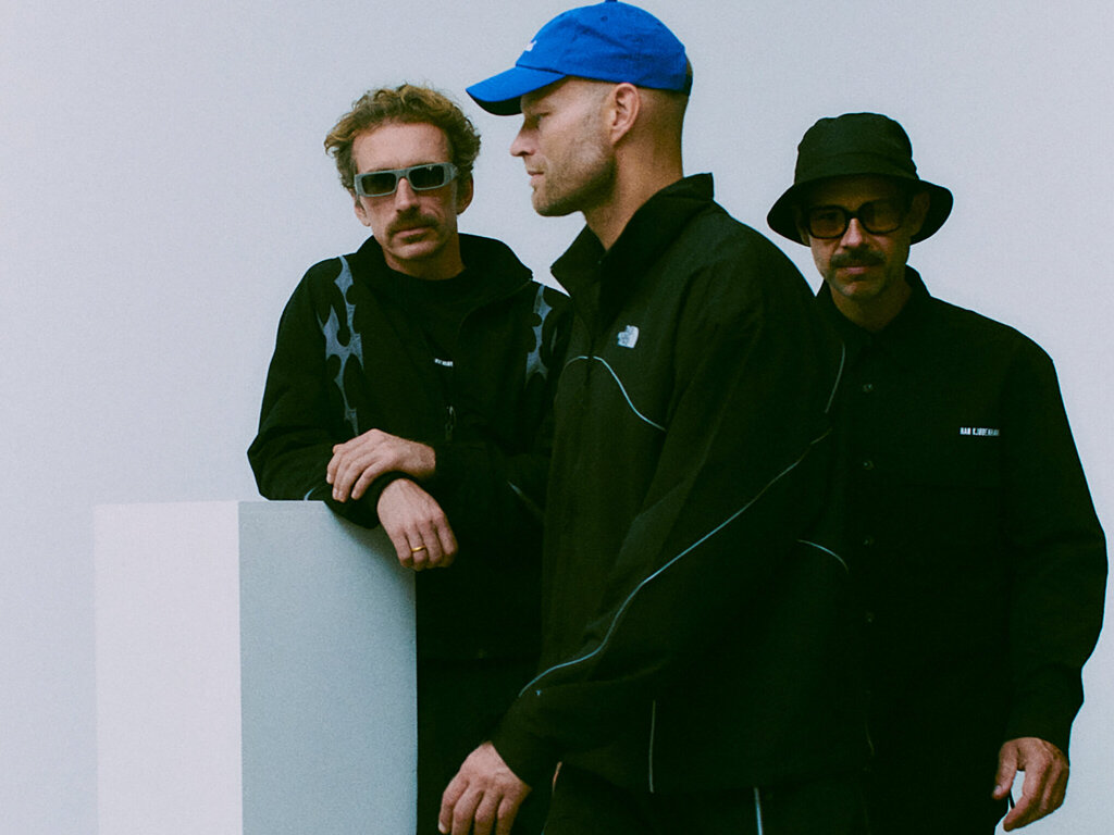 WhoMadeWho