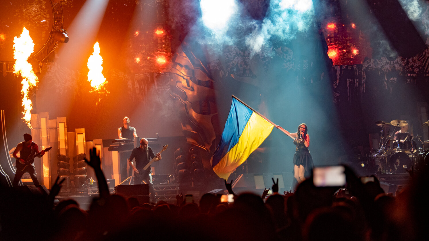 Auf "Worlds Collide"-Doppeltour mit Evaescence. – Within Temptation.