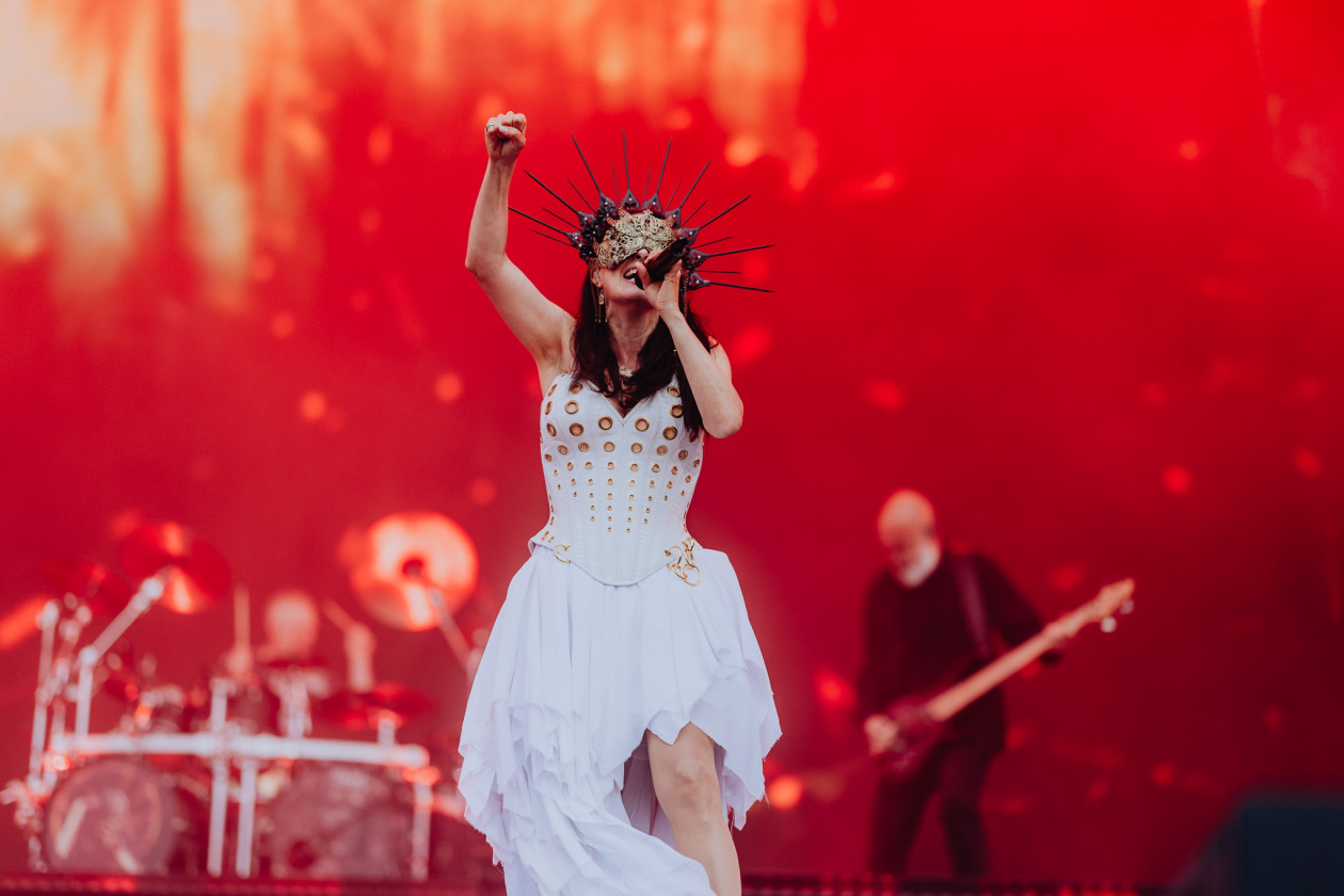 Within Temptation – Within Temptation.