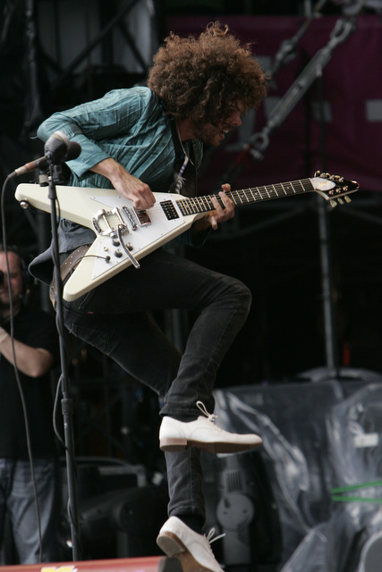 Wolfmother – Die Aussis um Wuschelkopf Andrew Stockdale auf der Centerstage am Ring 2007. – 