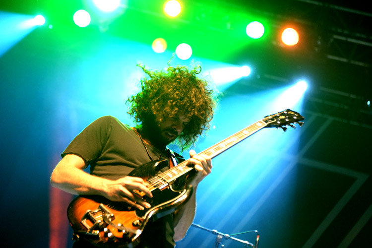Return of the Wuschelkopf: Wolfmother rocken das Palladium. – Wolfmother