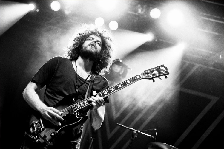 Return of the Wuschelkopf: Wolfmother rocken das Palladium. – Frontmann Andrew Stockdale