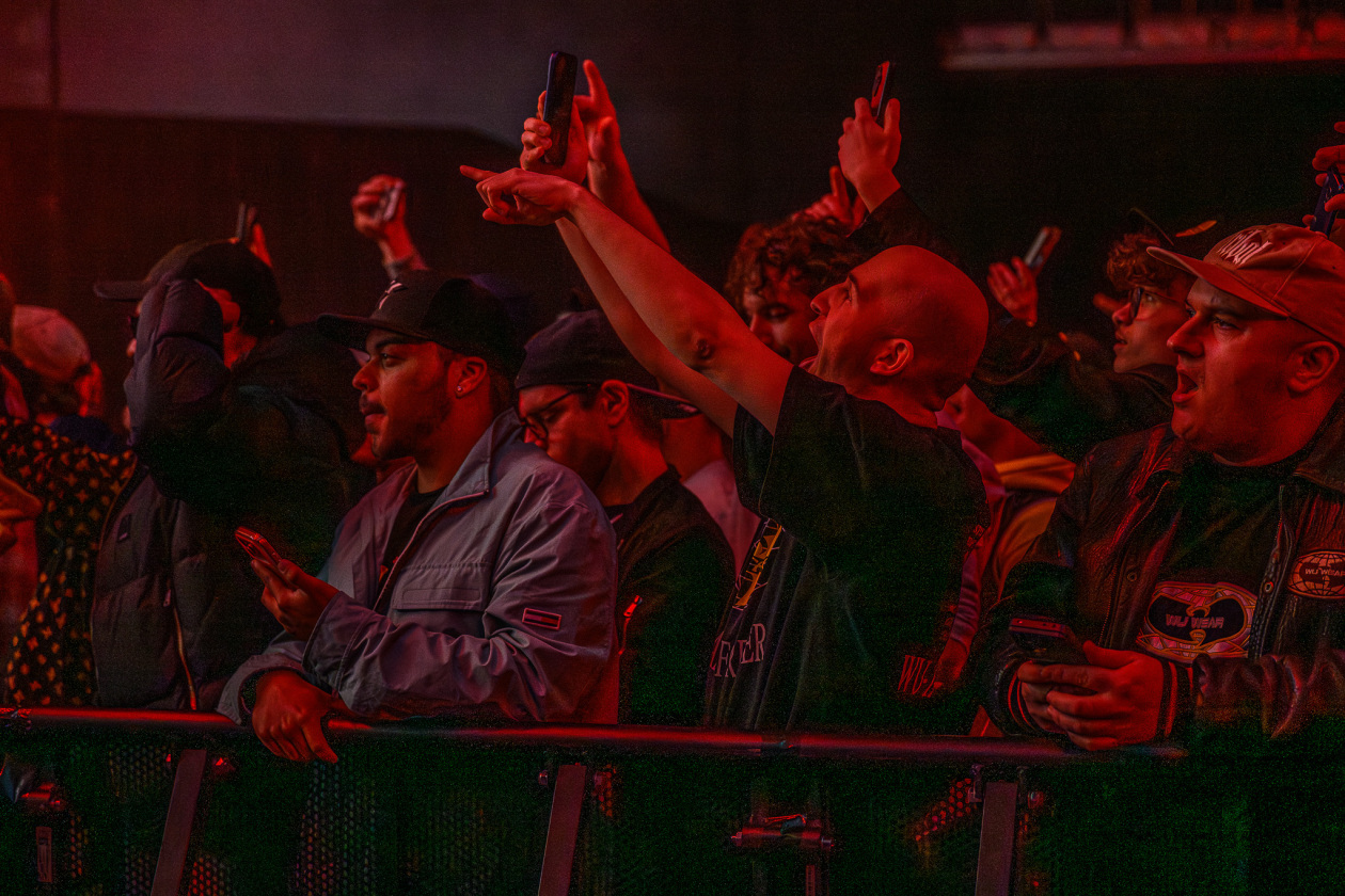 Wu-Tang Clan – Wu_Tang! Wu-Tang! Die legendäre Hip Hop-Gang aus Staten Island, New York auf "The Final Chamber"-Tour. – Fans.