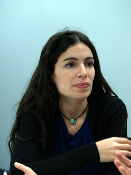 Bilder vom Interview mit Yael Naim und David Donatien. – 