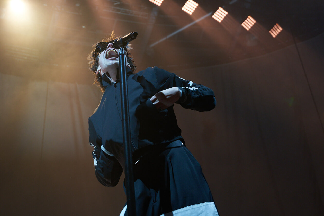 Wenn der Brite in die Stadt kommt, wird es laut und wild. – Yungblud.