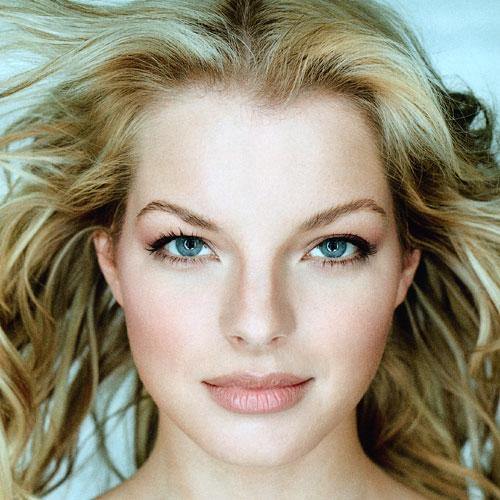 Yvonne Catterfeld – Yvonne macht nicht nur im Fernsehen eine gute Figur. – 