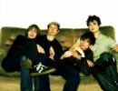 Fotos der Klatschspalten-Band mit alter und neuem Drummer(in)., Babyshambles Pressefotos | © Rough Trade (Fotograf: James Medina)