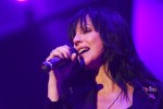 Liebe will nicht, Liebe kämpft nicht, Liebe ... nun ja., Nena live in der Kölnarena 2005 | © laut.de (Fotograf: Peter Wafzig)