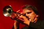 Zu Beginn noch ohne den erkrankten Gitarristen gestartet, entwickelt sich die Tour zum Megaerfolg., Live in Köln 2006 | © laut.de (Fotograf: Peter Wafzig)