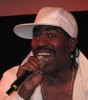 27 Jahre nach der Unterzeichnung des ersten Majorlabel-Vertrags eines Rappers lässt Kurtis Blow die Old School wieder aufleben., Live im Wiener Birdland | © laut.de (Fotograf: Alexander Engelen)