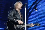 "Have A Nice Day" - die Fans waren begeistert., LTU Arena, Düsseldorf, 2006 | © laut.de (Fotograf: Tobias Herbst)