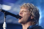 "Have A Nice Day" - die Fans waren begeistert., LTU Arena, Düsseldorf, 2006 | © laut.de (Fotograf: Tobias Herbst)