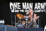 Auf der Bühnen zeigt sich die One Man Army alles andere als untot., One Man Army auf dem Summer Breeze 2006 | © laut.de (Fotograf: Thomas Kohl)