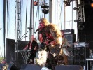 Kommen gerade noch vom letzten Raubzug vorbei., Turisas auf dem Summer Breeze 2006 | © laut.de (Fotograf: Michael Edele)