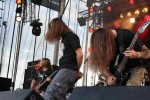 Sehen mal wieder aus, wie gerade von der Schlacht gekommen., Thyrfing auf dem Summer Breeze 2006 | © laut.de (Fotograf: Thomas Kohl)