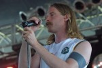 Man munkelt, dass sich neben wilden Tanzattacken auch so mancher Lachanfall im Publikum abspielte., Southside 2003 | © LAUT AG (Fotograf: Martin Mengele)