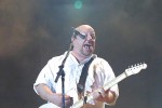 Alle, wirklich alle Augen glänzten: Frank Black plus Mannschaft rockten so, als wäre noch 1988., Live@Southside 2004 | © LAUT AG (Fotograf: Martin Mengele)