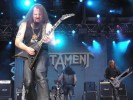 Auch mit zwei "Ersatzgitarristen" konnten Testament auf ganzer Linie abräumen., Bang Your Head 2004 | © LAUT AG (Fotograf: Michael Edele)