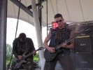 Illdisposed rocken schon beinahe zu cool, dafür aber mit beknackten deutschen Ansagen., Rock Hard Festival 2004 | © LAUT AG (Fotograf: Michael Edele)