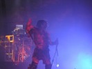 Skinny Puppy boten sowohl musikalisch, als auch visuell eine sehr surreale Show., Zillo 2004 | © LAUT AG (Fotograf: Michael Edele)