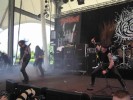 Bei Sonnenschein können die Düsterheimer von Naglfar nicht so ganz überzeugen., Rock Hard Festival 2004 | © LAUT AG (Fotograf: Michael Edele)