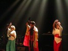 Zap Mama präsentieren auf dem Winterthurer Afro-Pfingsten eine energiegeladene Show., | © LAUT AG (Fotograf: Kai Kopp)