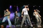 Ja, wir können's noch: Nick, AJ und Co. bei ihrem Besuch im Kölner E-Werk, Mai 2005., Das Live-Comeback der Teenie-Helden | © laut.de (Fotograf: Peter Wafzig)