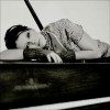 Die Newcomerin macht eine gute Figur., Walentiene beim Foto-Shooting | © Emi Music (Fotograf: Kasskara)