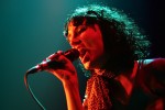 Gar nicht blond und trotzdem gut!, 2006 live im Gebäude 9 | © laut.de (Fotograf: Peter Wafzig)