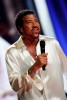 Eben noch bei Gottschalks "Wetten, dass ...?", nun schon wieder allein auf der Bühne: Lionel Richie., Live in Köln 2007 | © laut.de (Fotograf: Peter Wafzig)