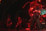 Auch auf minimaler Bühne gehen die Jungs ziemlich steil., Shadows Fall im Schlachthof, Wiesbaden. | © laut.de (Fotograf: Michael Edele)