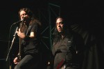 Auch auf minimaler Bühne gehen die Jungs ziemlich steil., Shadows Fall im Schlachthof, Wiesbaden. | © laut.de (Fotograf: Michael Edele)