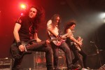 Die Briten machen sich trotz technischer Fertigkeiten weitgehend zum Affen., DragonForce im Schlachthof, Wiesbaden. | © laut.de (Fotograf: Michael Edele)