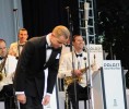 Trotz Publikum mit Stock im Hintern wieder grandios: Max Raabe., Live In Salem | © laut.de (Fotograf: Alexander Cordas)