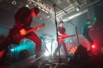 Der Bass wummert, die Menge johlt, der Schweiß trieft von der Decke., Live im Rohstofflager Zürich | © laut.de (Fotograf: Florian Schade)