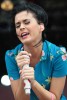 Sextoys zur Begrüßung. Katy was not amused, lieferte aber trotzig eine Spitzenshow., Katy Perry Southside 2009 | © laut.de (Fotograf: Florian Schade)