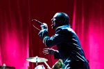 "Reunited and it feels so good reunited 'cause we understood there's one perfect fit And, sugar, this one is it. We both are so excited 'Cause we're reunited, hey, hey ...", Faith No More Headliner beim Southside 2009 | © laut.de (Fotograf: Florian Schade)
