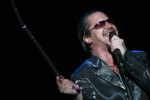 "Reunited and it feels so good reunited 'cause we understood there's one perfect fit And, sugar, this one is it. We both are so excited 'Cause we're reunited, hey, hey ...", Faith No More Headliner beim Southside 2009 | © laut.de (Fotograf: Florian Schade)